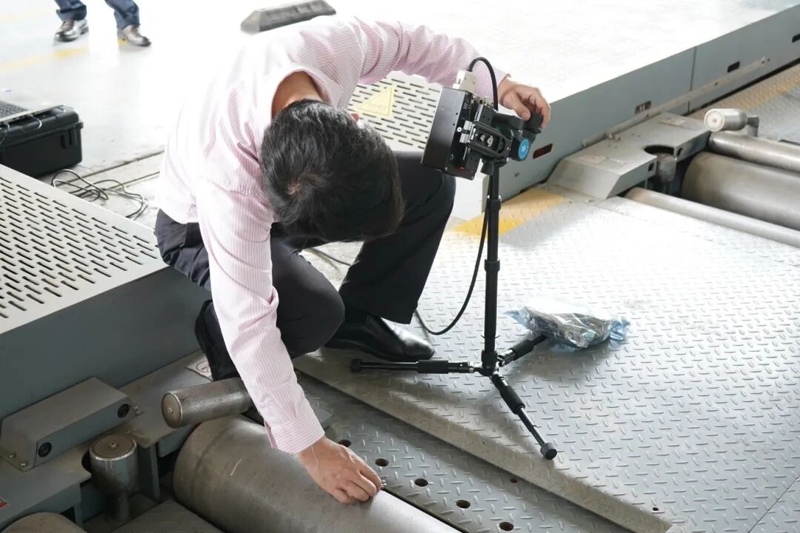 Anche nahm am Vor-Ort-Kalibrierungstest für den sicherheitsbezogenen Standard für Elektrofahrzeuge teil